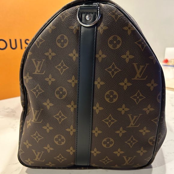 LOUIS VUITTON - Picture 5 of 13